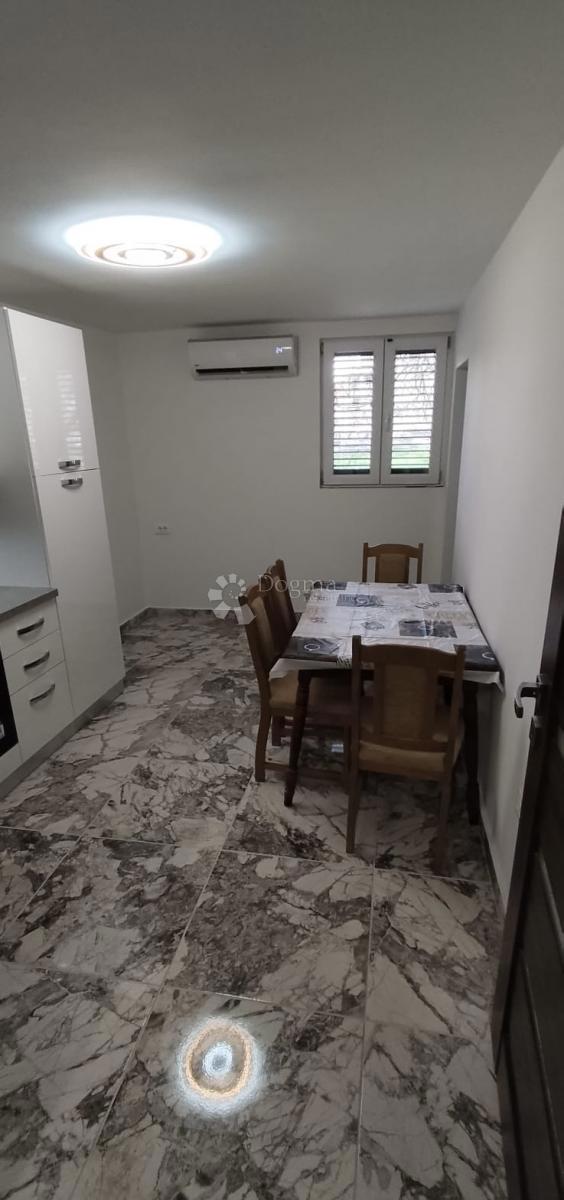 Stanovanje Centar, Solin, 45,78m2