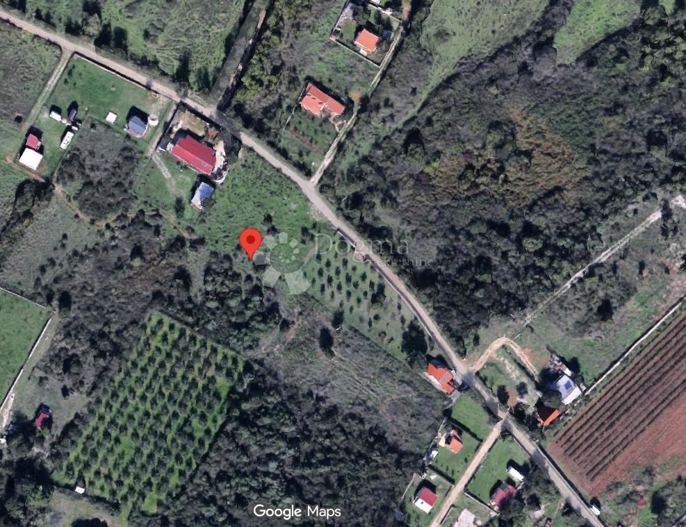 Kmetijsko zemljišče Medulin, 492m2