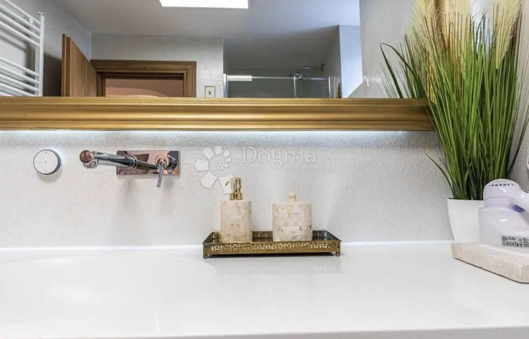 Hiša Gornji Okrug, Delnice, 120m2