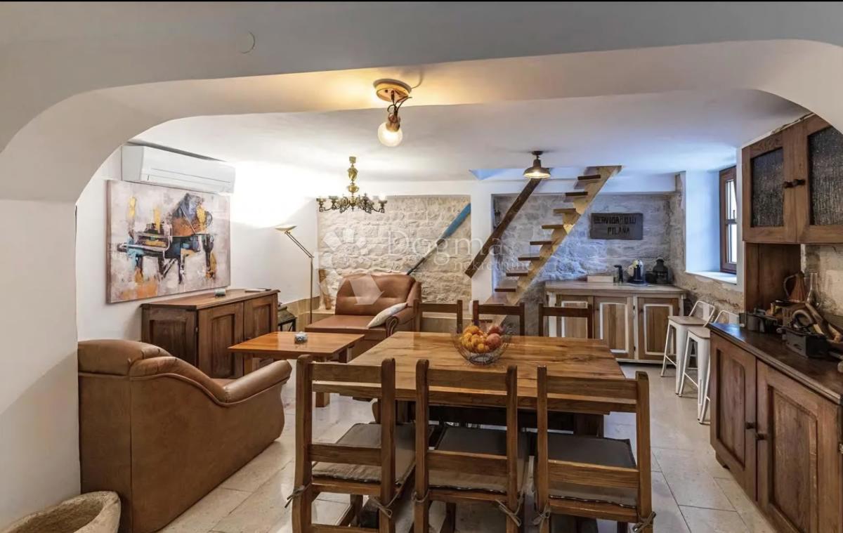 Hiša Gornji Okrug, Delnice, 120m2