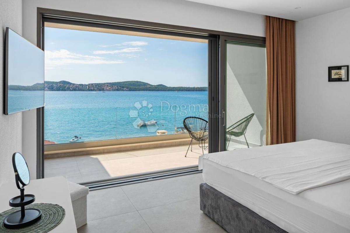 Hiša Seget Donji, Seget, 385m2