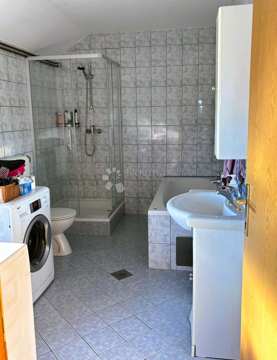 Poslovni prostor Bartolovec, Trnovec Bartolovečki, 568m2