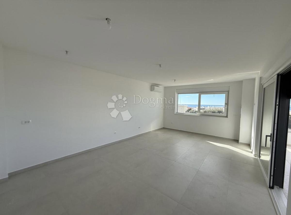 Apartma Novalja, 72m2