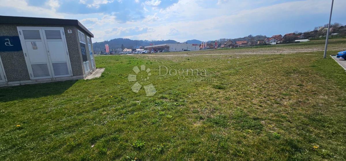 Zazidljivo zemljišče Novi Marof, 11.598m2