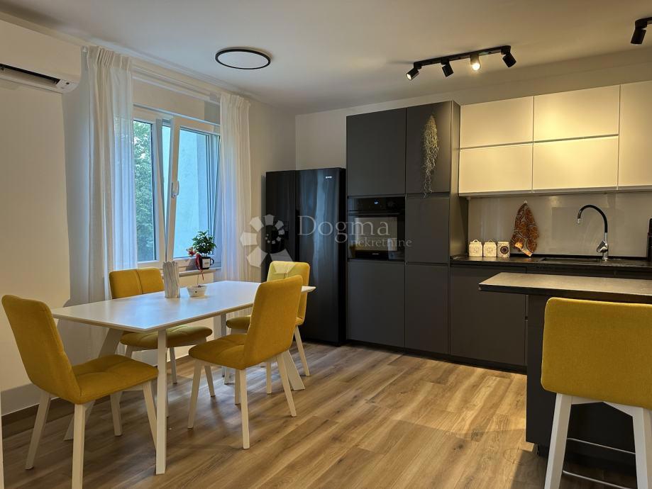 Stanovanje Mučići, Matulji, 72,43m2