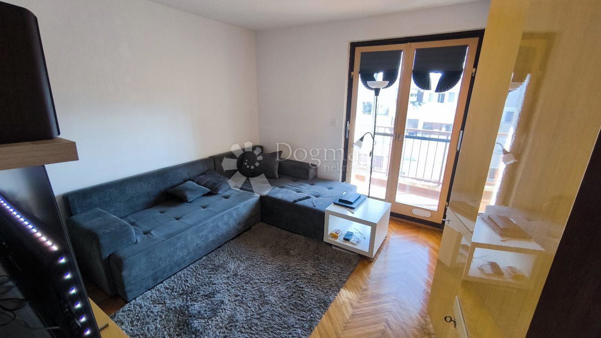 Stanovanje Centar, Pula, 88,32m2