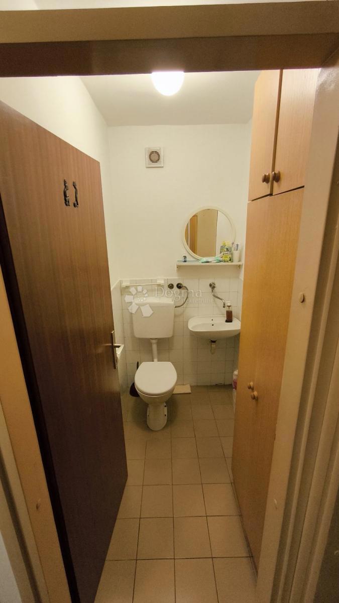 Stanovanje Centar, Pula, 88,32m2