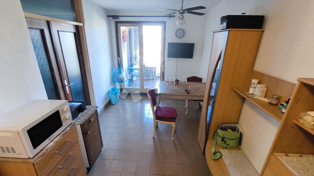 Stanovanje Centar, Pula, 88,32m2