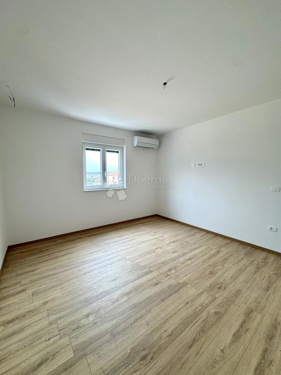 Stanovanje Novigrad, 123,63m2