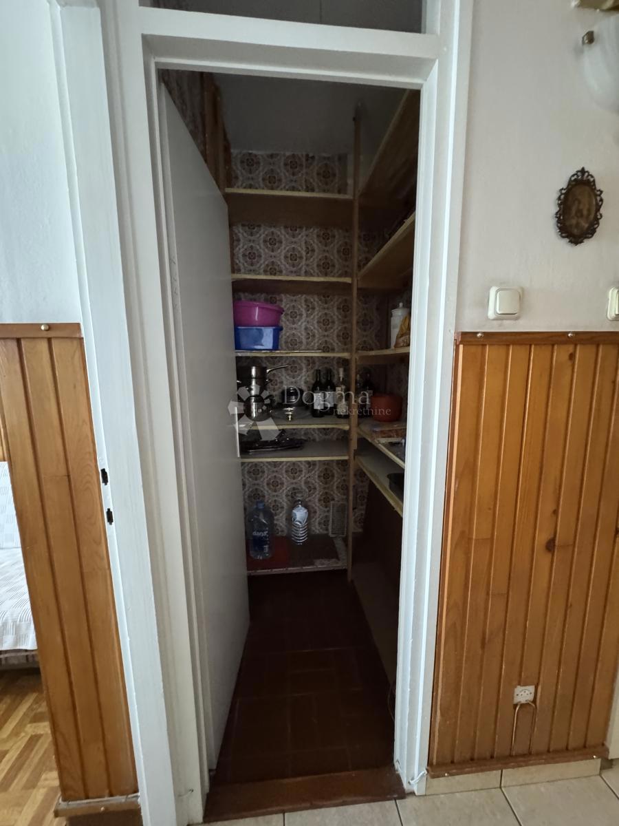 Stanovanje Krivi Put, Senj, 57,47m2