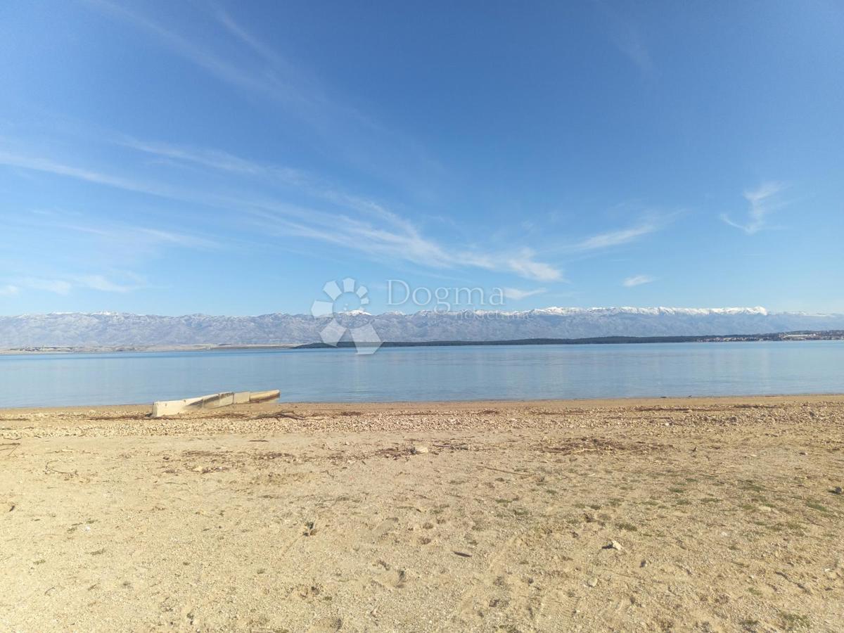 Zazidljivo zemljišče Zaton, Nin, 648m2