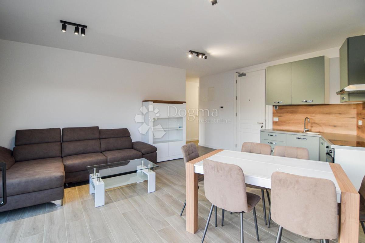 Stanovanje Poreč, 92m2