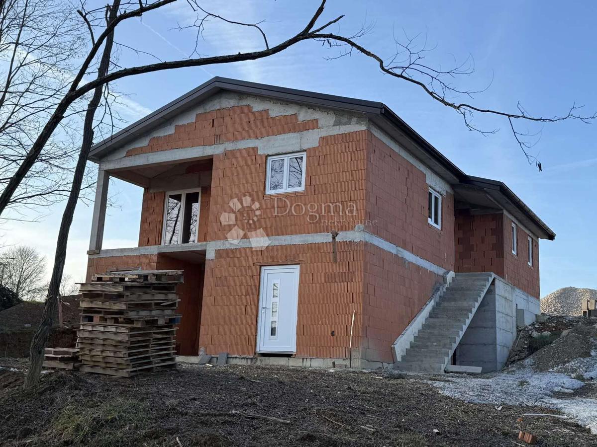 Hiša Novaki Pazinski, Cerovlje, 160m2