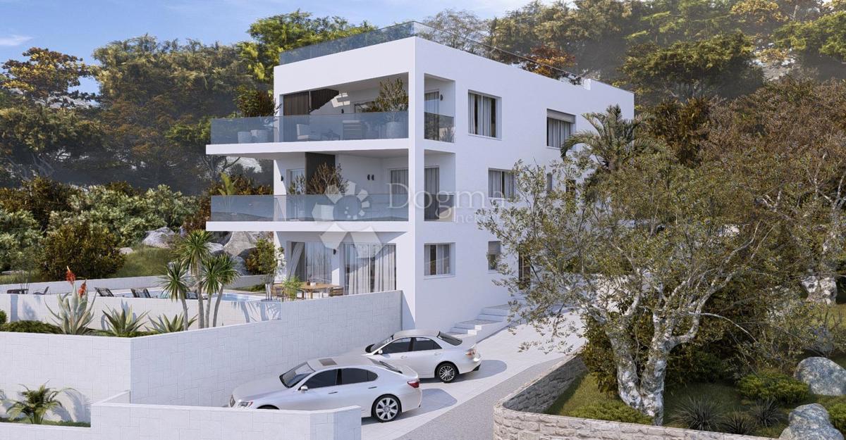 ČIOVO - PRVA VRSTA DO MORJA, VRHUNSKA LOKACIJA