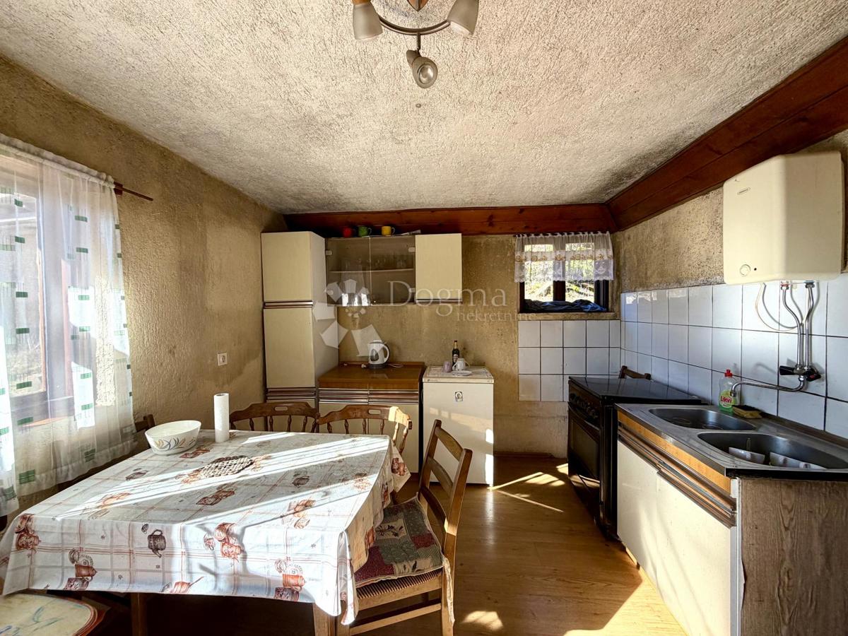 Hiša Sunger, Mrkopalj, 253m2