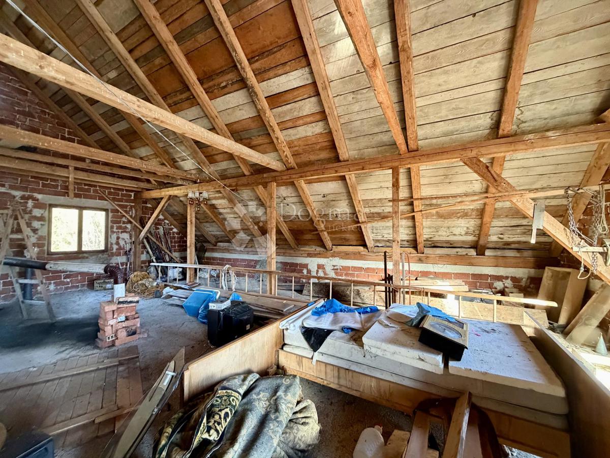 Hiša Sunger, Mrkopalj, 253m2