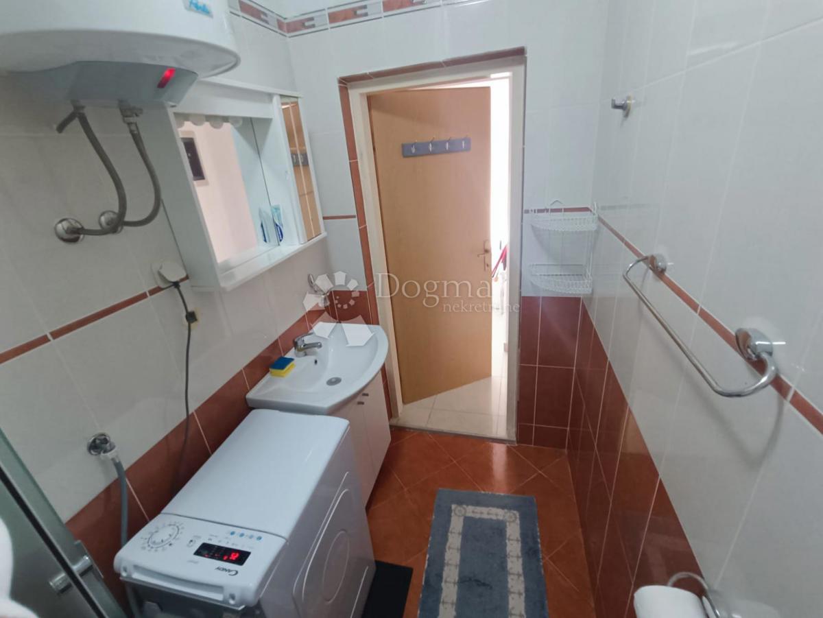 Apartma 46 m² z balkonom in teraso – Palit, Rab