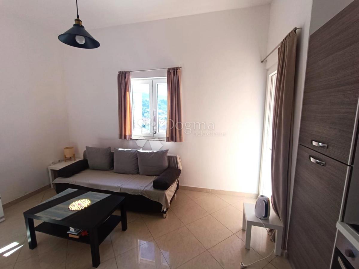 Apartma 46 m² z balkonom in teraso – Palit, Rab