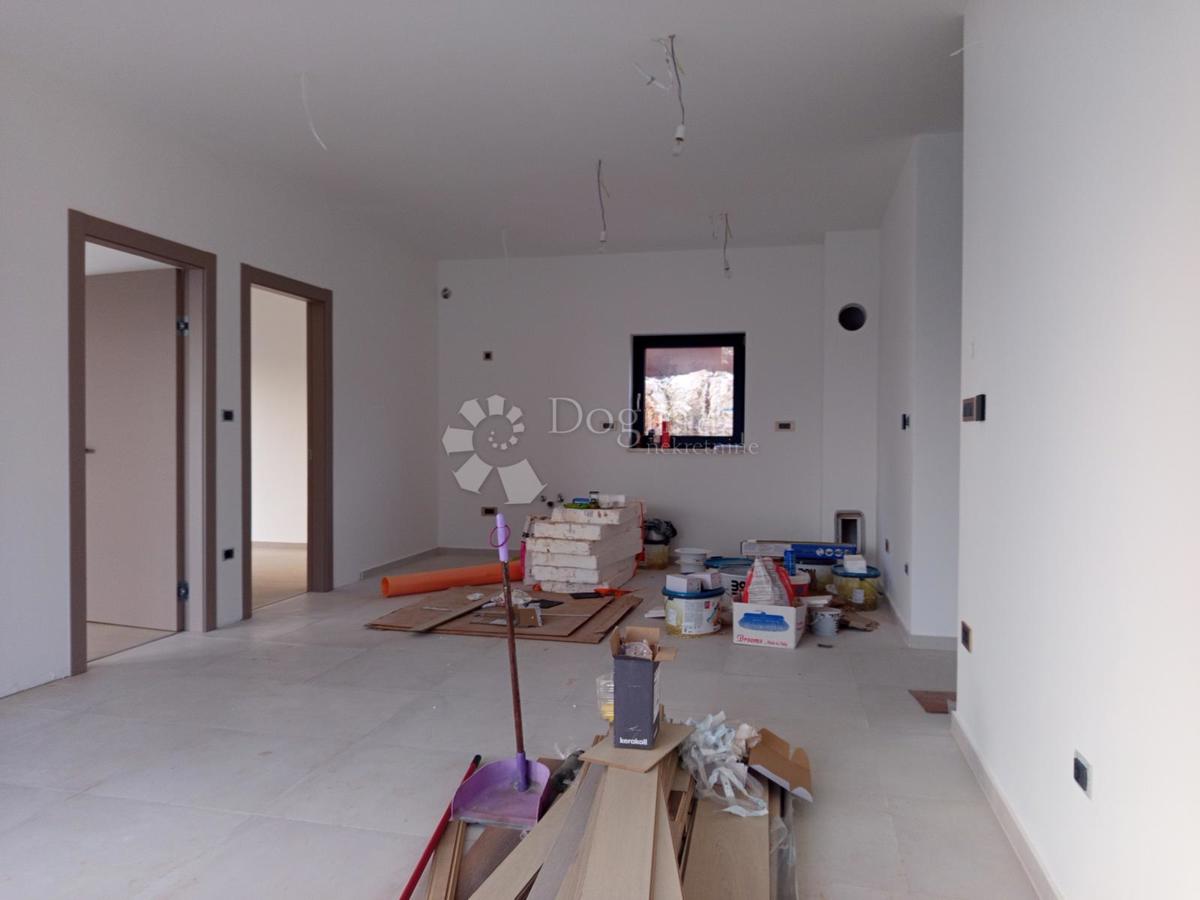 Stanovanje Pješčana Uvala, Medulin, 63,87m2