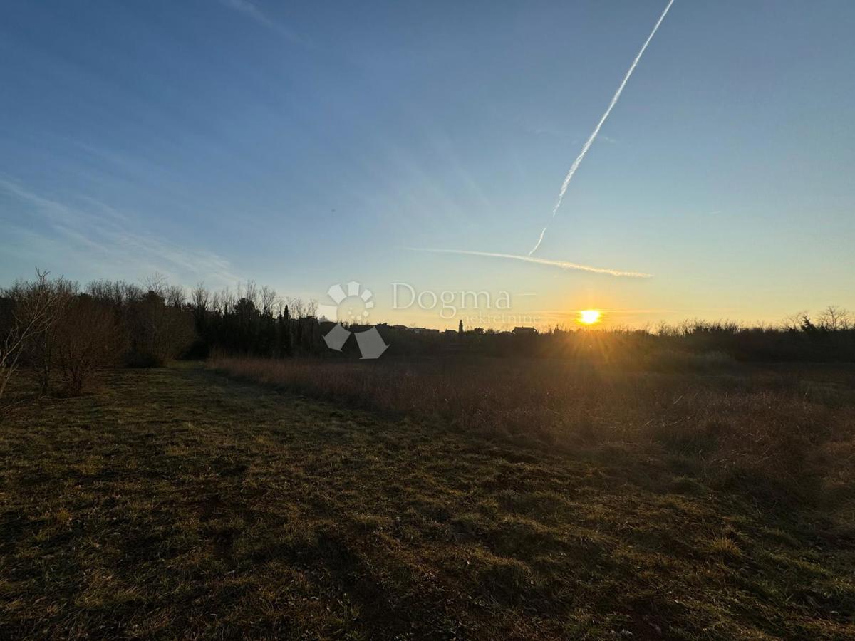 Kmetijsko zemljišče Umag, 570m2