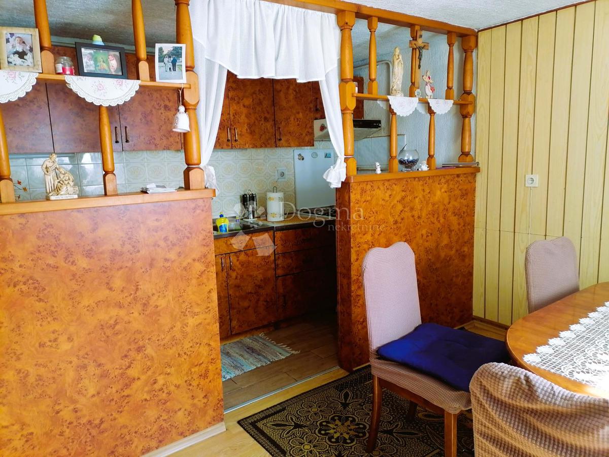 Hiša Prekno, Vidovec, 200m2