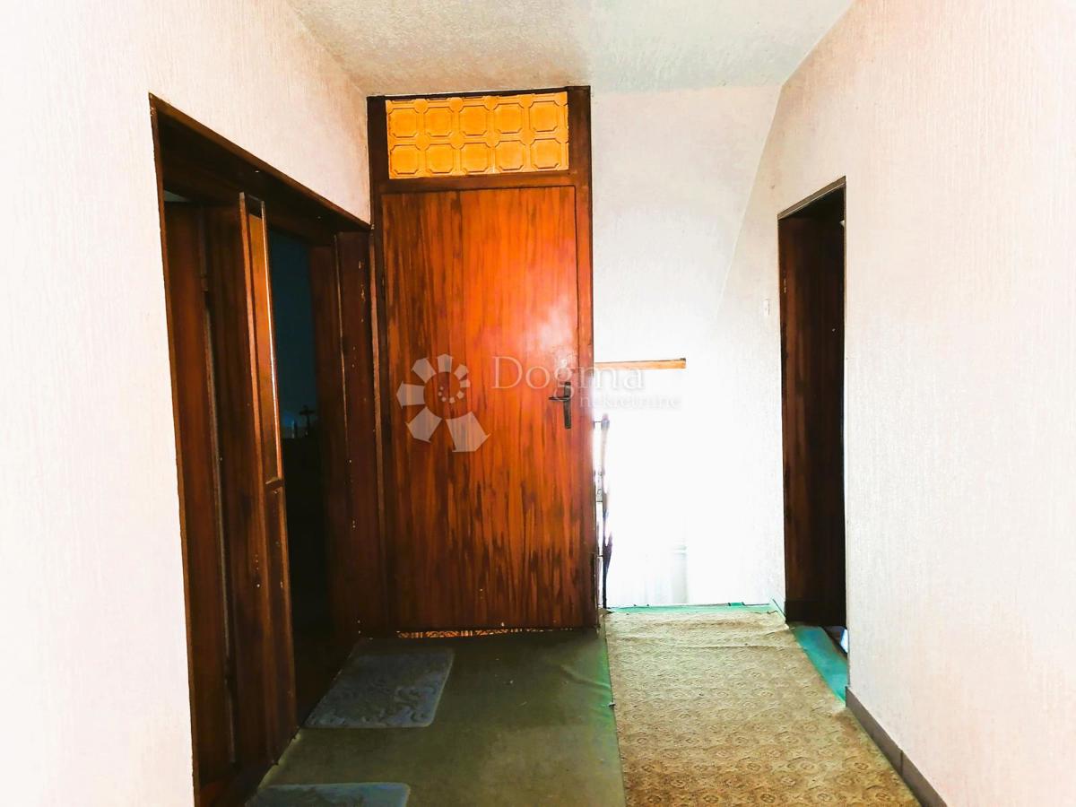 Hiša Prekno, Vidovec, 200m2