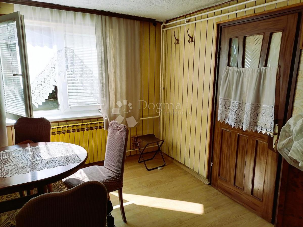 Hiša Prekno, Vidovec, 200m2