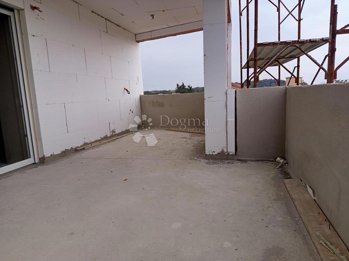 Stanovanje Monteserpo - Komunal, Pula, 42,75m2