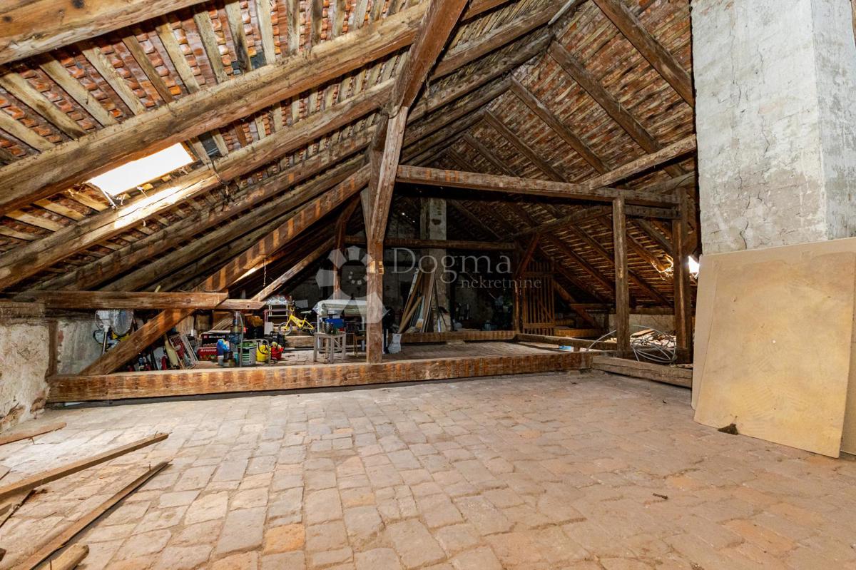 Stanovanje Centar, Varaždin, 133m2