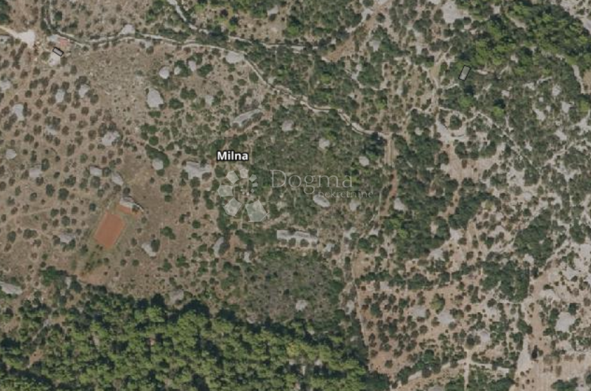 Kmetijsko zemljišče Milna, 8.669m2