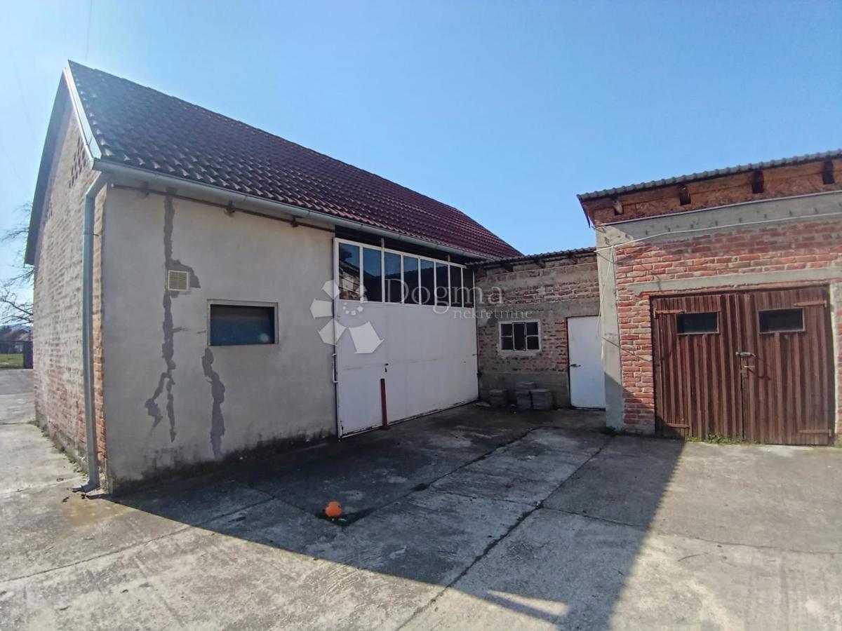 Hiša Bajer, Virovitica, 312m2