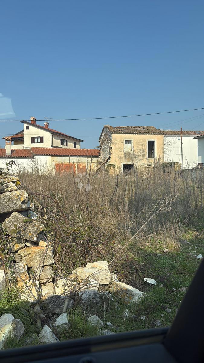 Hiša Muntrilj, Tinjan, 40m2