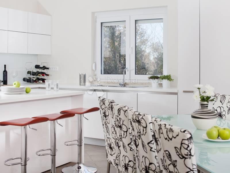 Hiša Boljevići, Kršan, 183m2