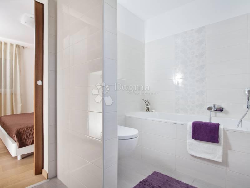 Hiša Boljevići, Kršan, 183m2