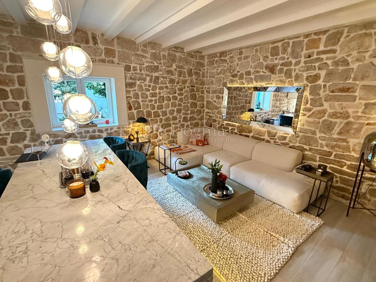 Hiša Kukljica, 70m2