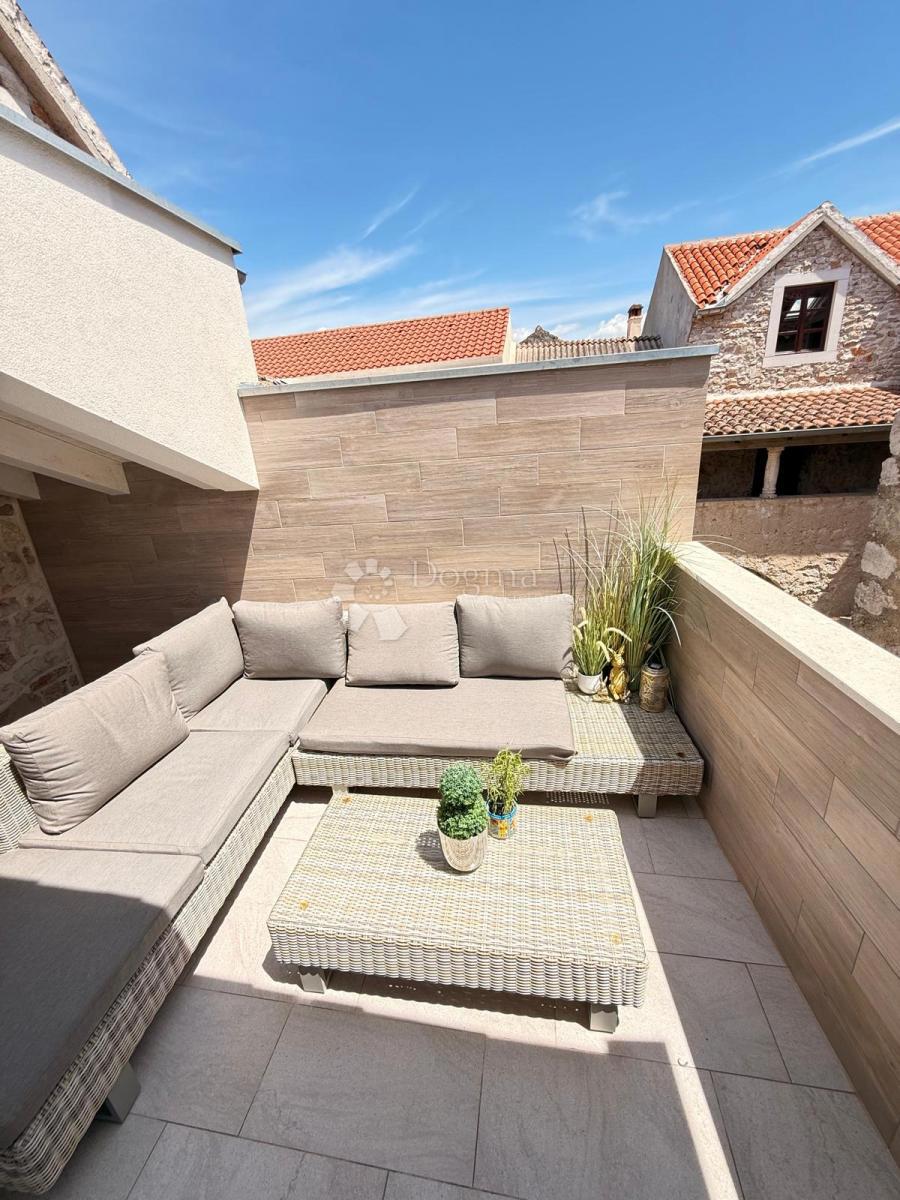 Hiša Kukljica, 70m2