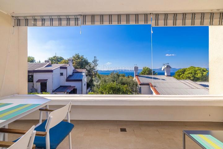 Hiša Njivice, Omišalj, 270m2