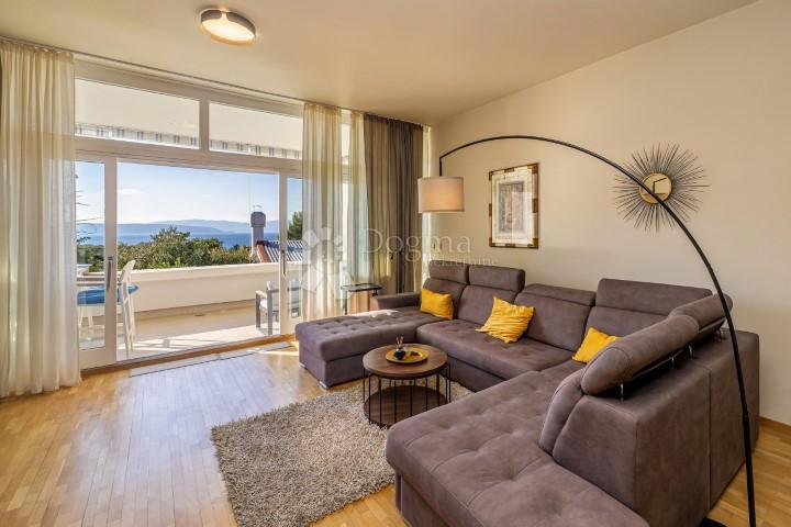 Hiša Njivice, Omišalj, 270m2