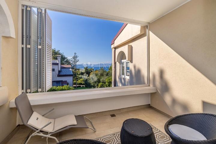 Hiša Njivice, Omišalj, 270m2