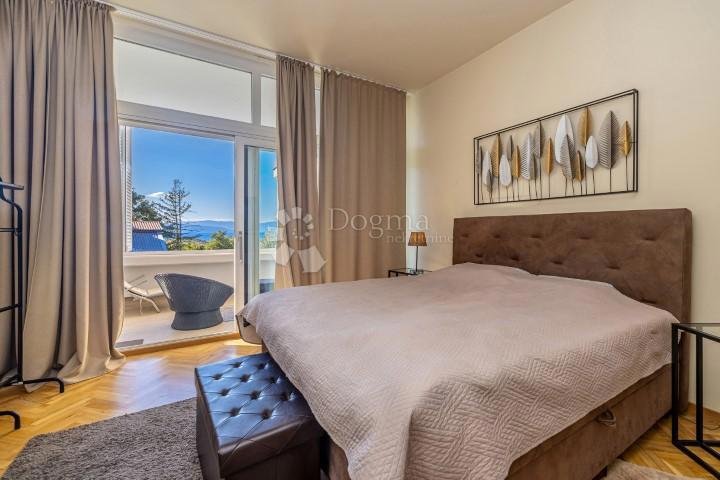 Hiša Njivice, Omišalj, 270m2