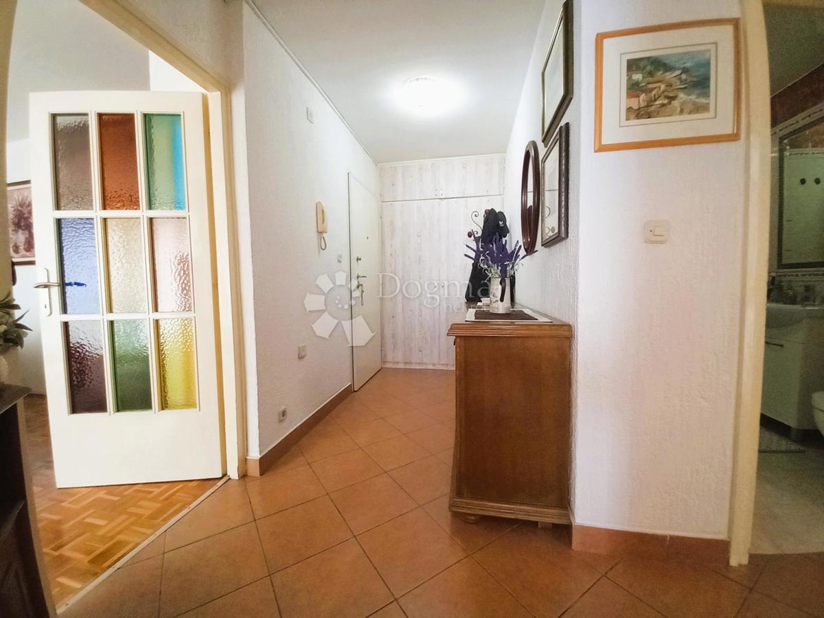 Podmurvice, stanovanje, 68,37 m2, pogled na morje