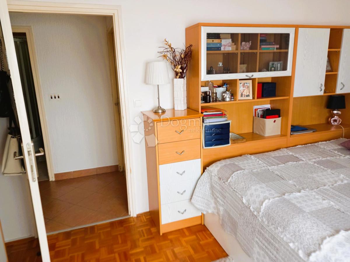 Podmurvice, stanovanje, 68,37 m2, pogled na morje