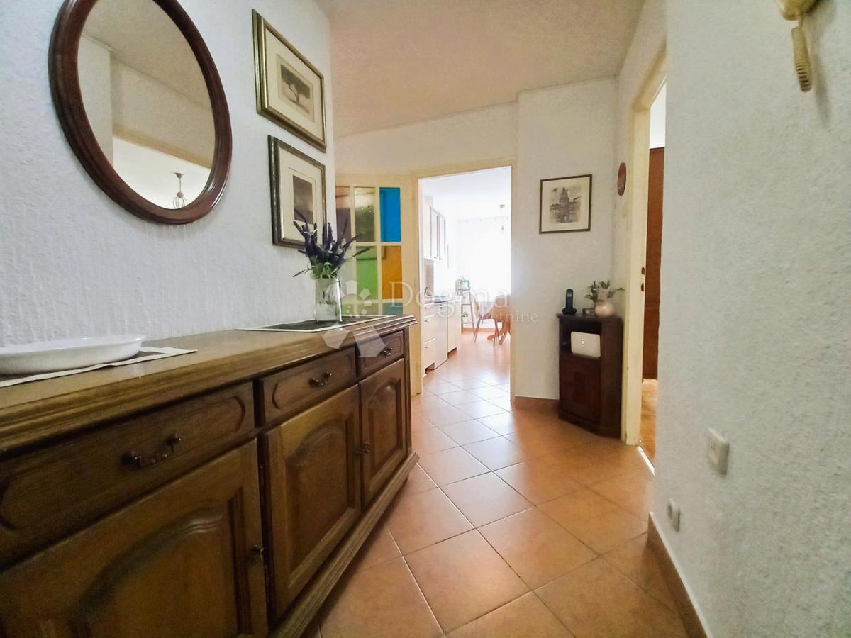 Podmurvice, stanovanje, 68,37 m2, pogled na morje