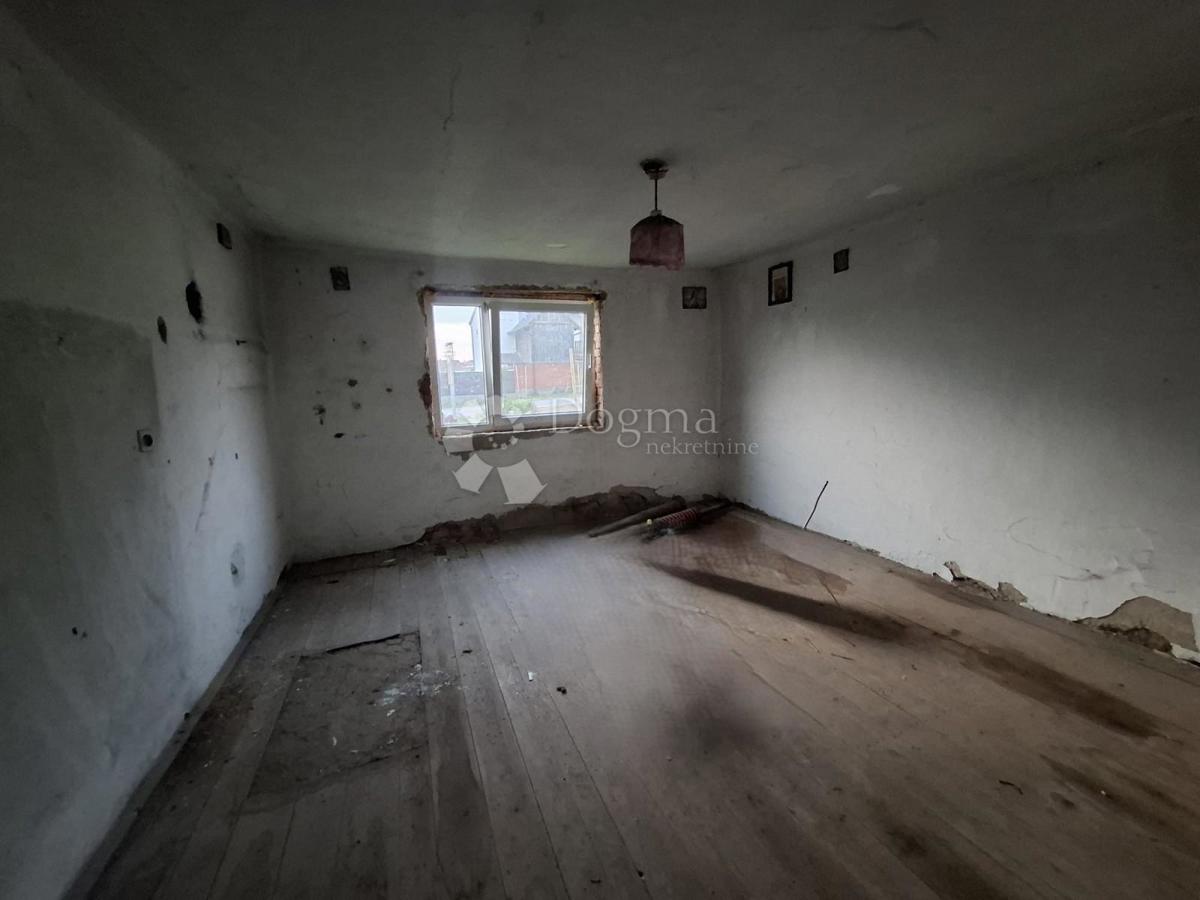 Hiša Stari Mikanovci, 55m2