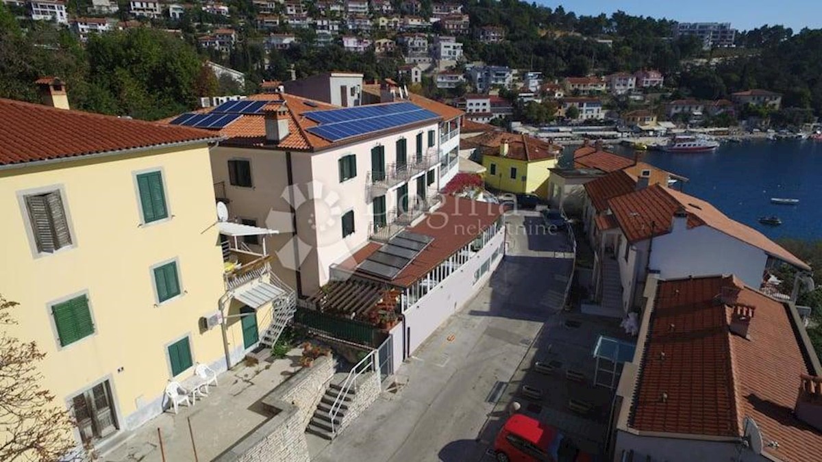 Poslovni prostor Rabac, Labin, 565m2