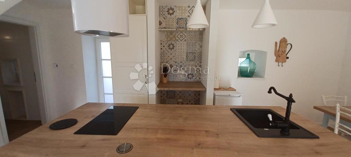 Hiša Rasopasno, Dobrinj, 145m2