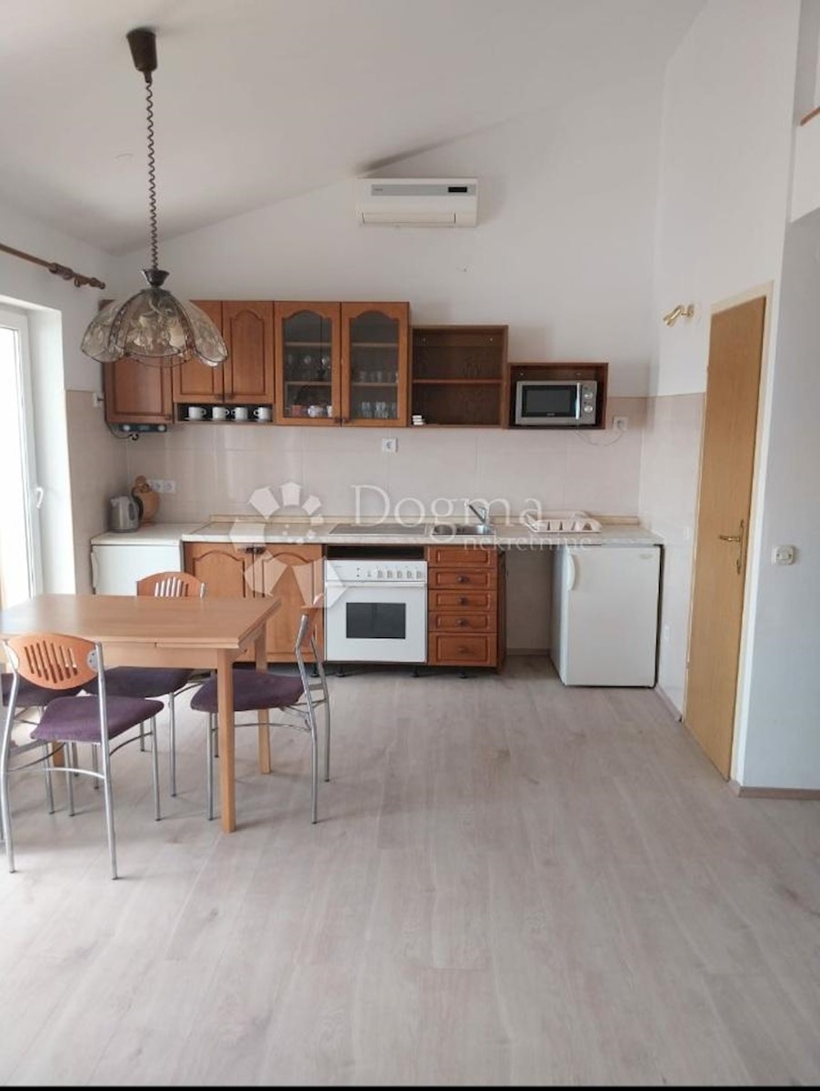 Stanovanje Vodice, 95m2