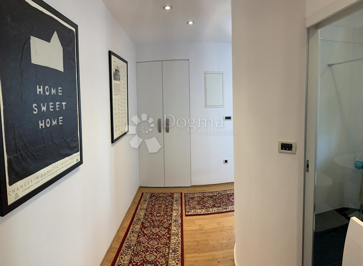 Stanovanje Opatija - Centar, Opatija, 56m2