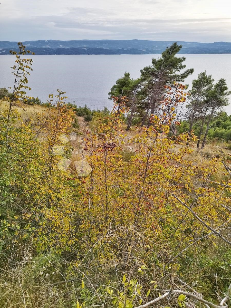 Zemljišče Stanići, Omiš, 2.200m2