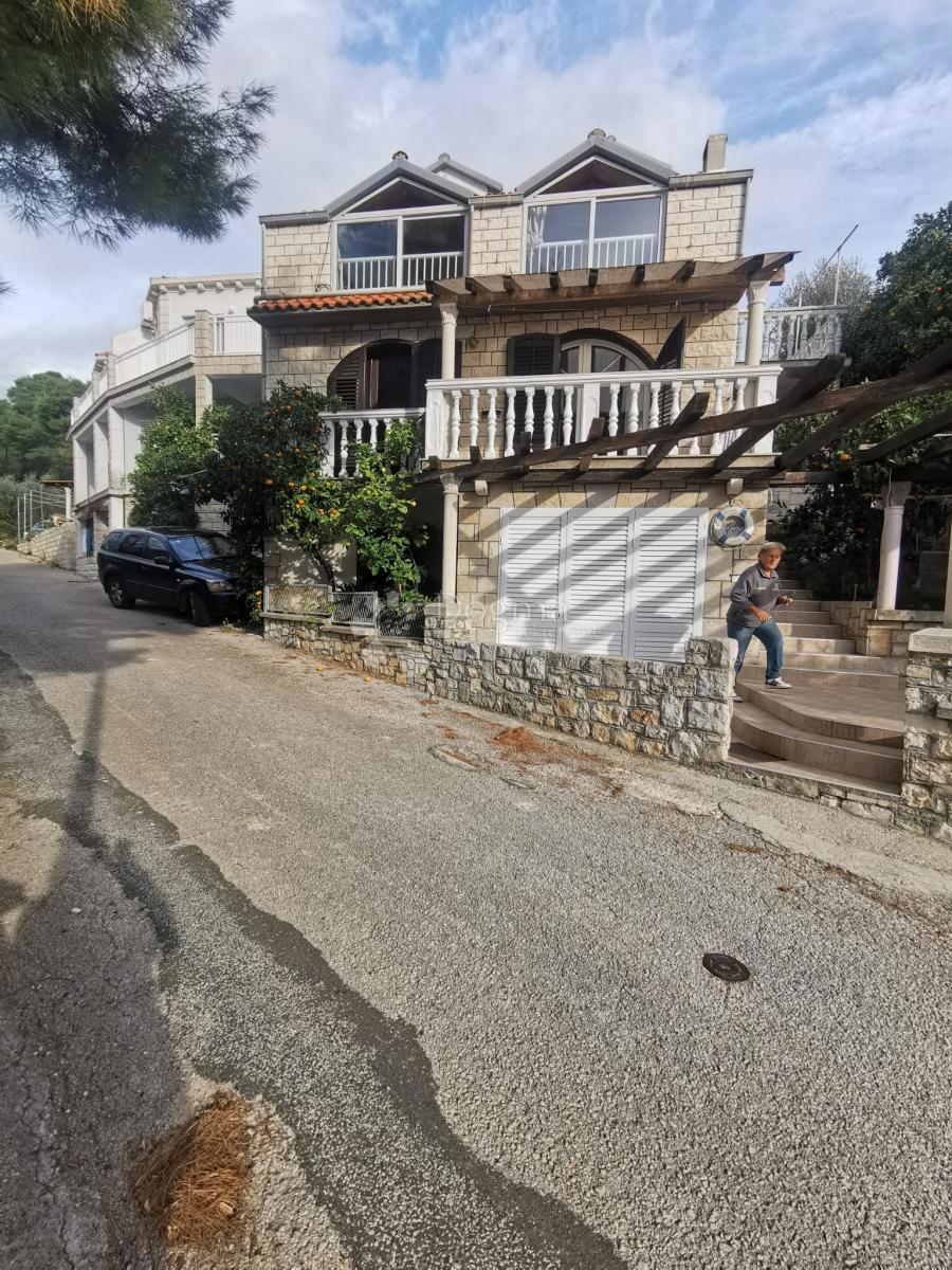 Hiša Korčula, 360m2